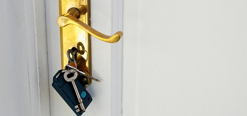 Broken Door Key Extraction in Tara Hills, CA