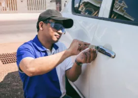 Car Locksmith in Tara Hills, CA